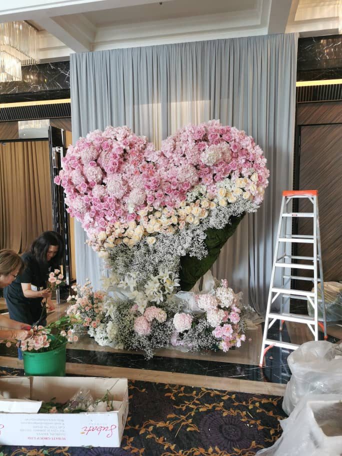 Flower heart installation